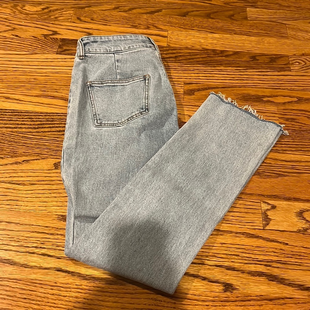 Generation Love Woman’s Blue Jeans Gold Buttons Size 25